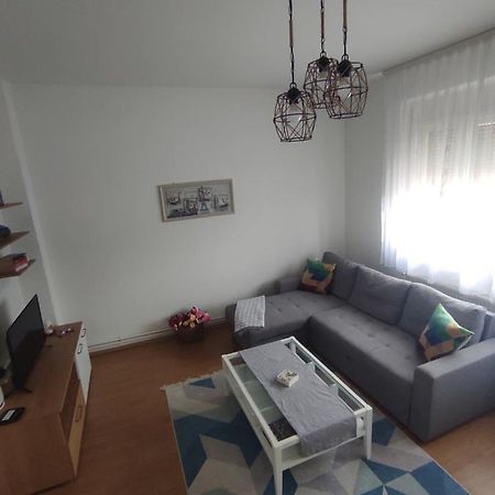 Welcome Apartman Tuzla Esterno foto