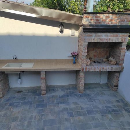 Welcome Apartman Tuzla Esterno foto