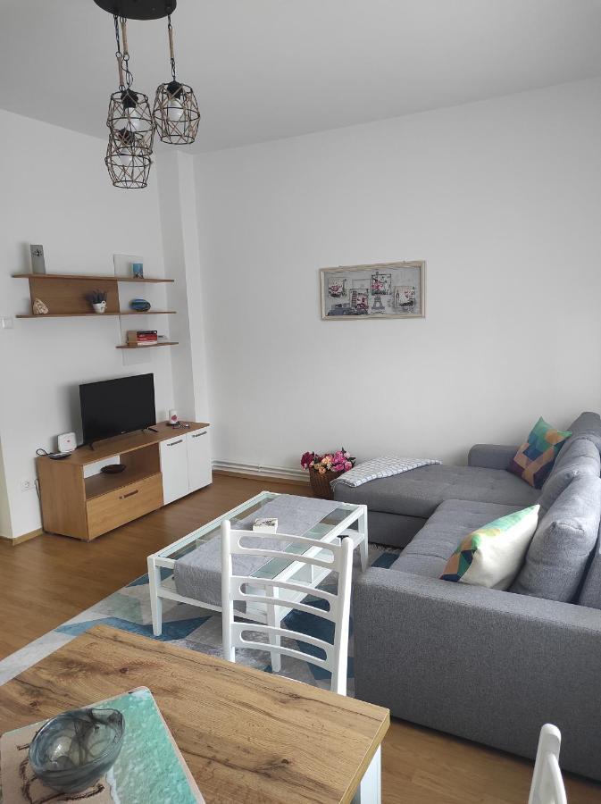 Welcome Apartman Tuzla Esterno foto