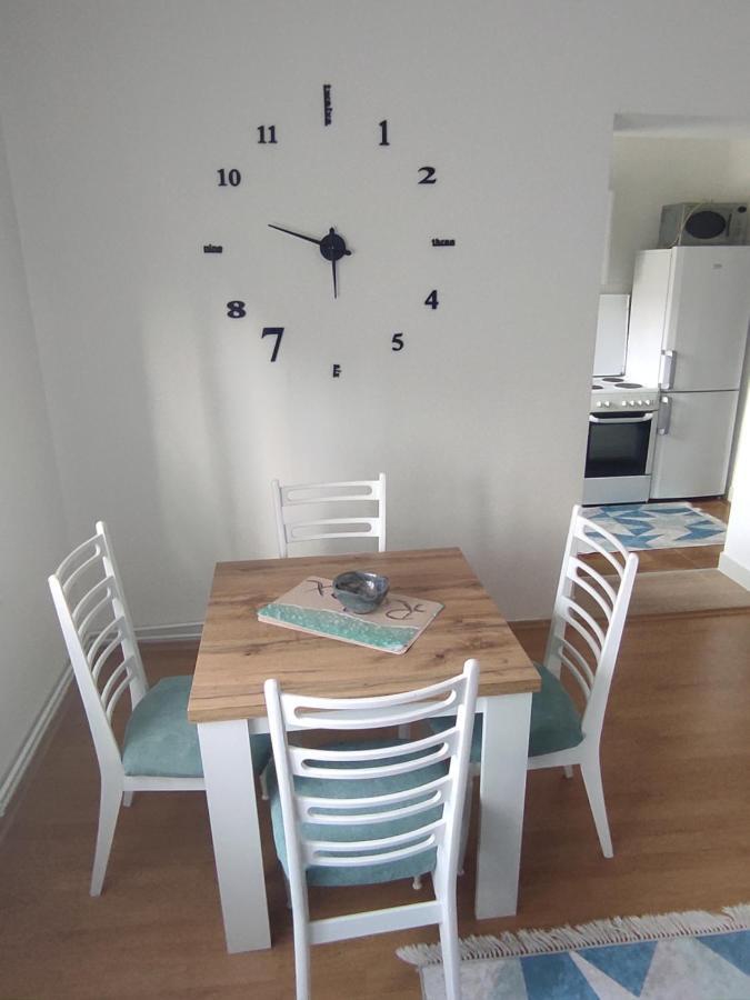 Welcome Apartman Tuzla Esterno foto