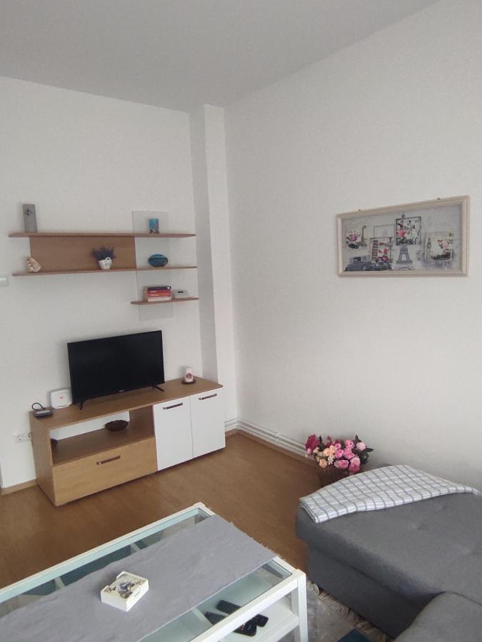 Welcome Apartman Tuzla Esterno foto